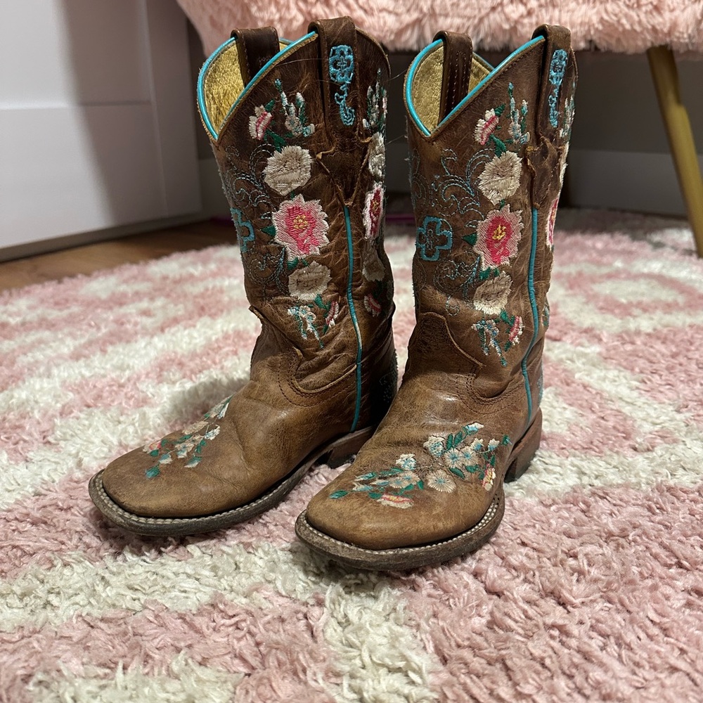 Girls Macie Bean Cowboy Boots